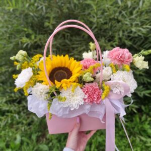 Композиция «Солнечный день» с подсолнухом в сумочке